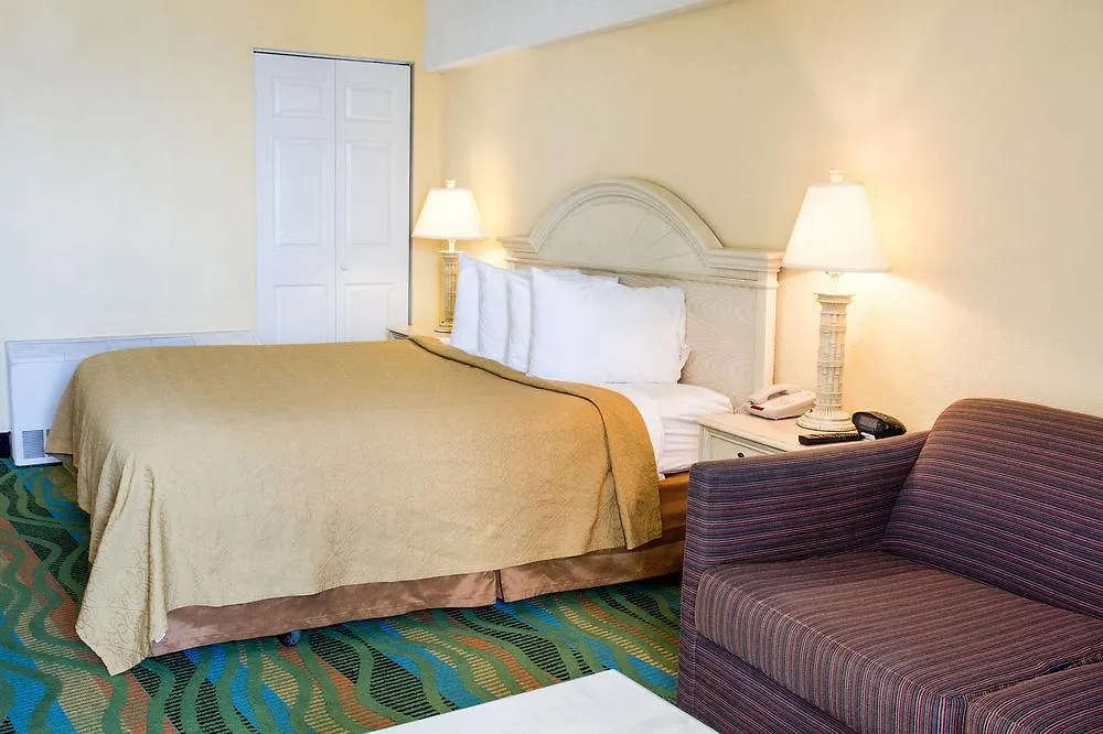 Hotel Boardwalk 705 Virginia Beach